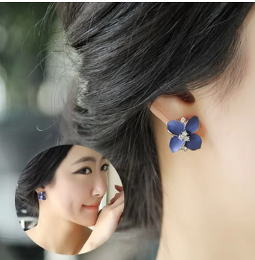 New Elegant and Noble Earrings Blue Flower Crystal Camellia Earrings Ladies Simple Christmas Earrings Pendant Party JewelryGifts