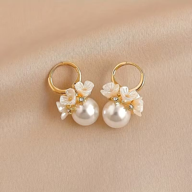 1 Elegant Japanese and Korean Style Earrings with Delicate Golden Flowers - Delicate Girl Gift, Fashionable Jewelry, Elegant Accessories | Japanese Earrings