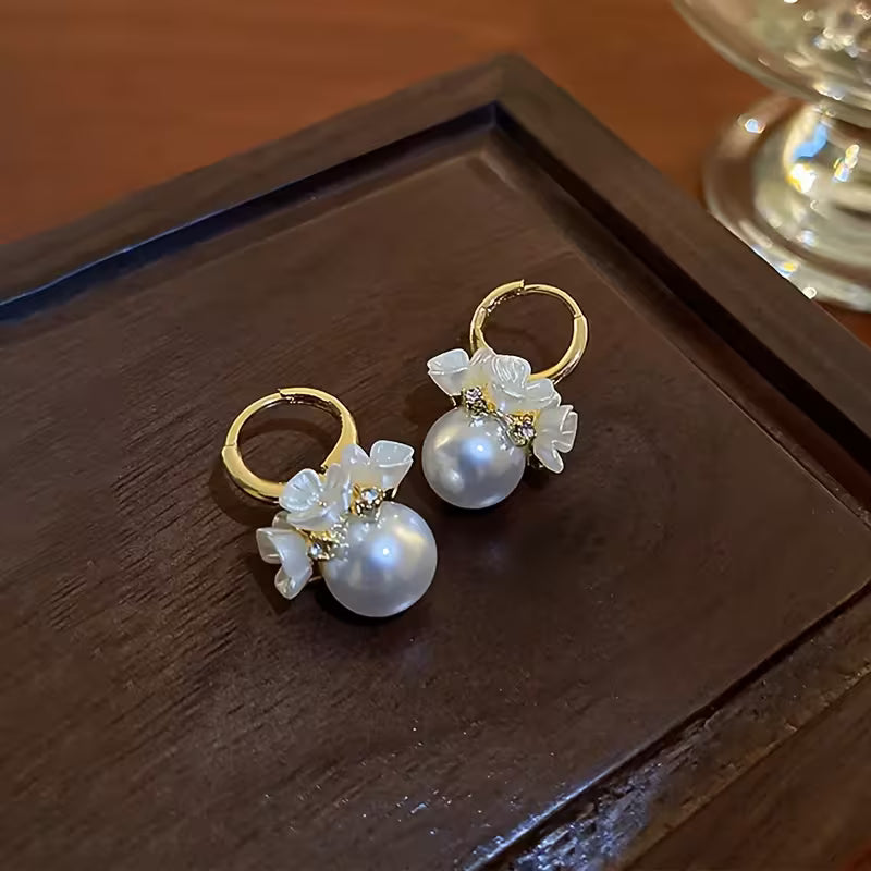 1 Elegant Japanese and Korean Style Earrings with Delicate Golden Flowers - Delicate Girl Gift, Fashionable Jewelry, Elegant Accessories | Japanese Earrings
