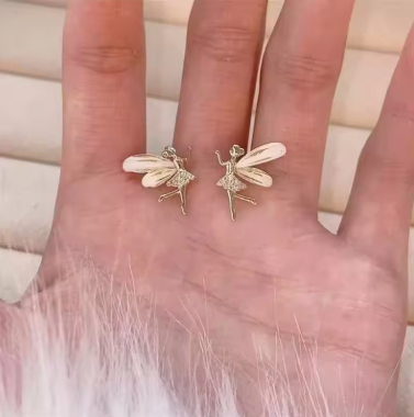 Trendy Girl Dancer Stud Earrings Crystal Acrylic Wings Angle Earrings for Women Korean Cute Sweet Jewelry