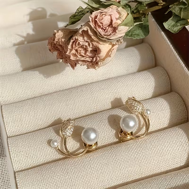 1 Pair of Elegant Faux Earrings, Cute Daisy Flower Studs, Korean Style Fashionable Women's Earrings