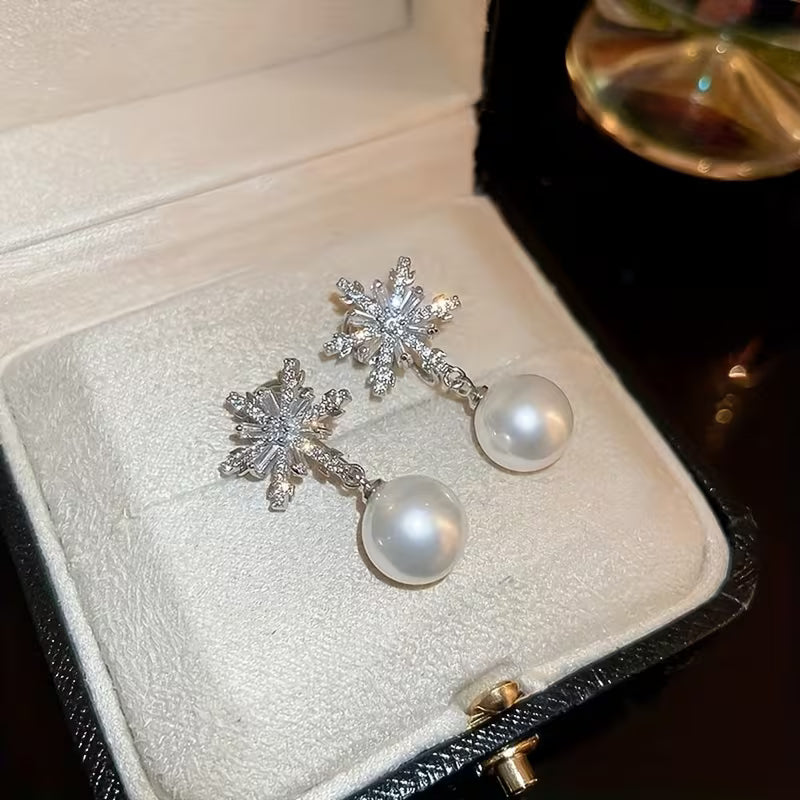 1pair Exquisite Shiny Snowflake Earrings, with Imitation Faux Pearl Pendant, Ideal Choice for Gifts, for Teenager