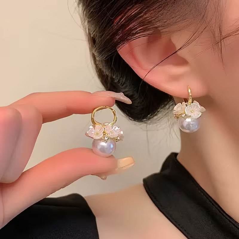 1 Elegant Japanese and Korean Style Earrings with Delicate Golden Flowers - Delicate Girl Gift, Fashionable Jewelry, Elegant Accessories | Japanese Earrings